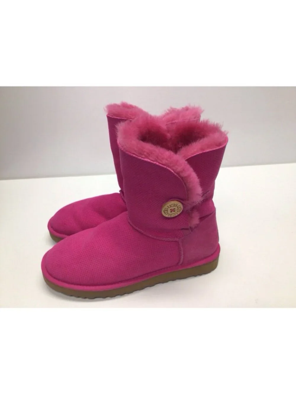 UGG Bailey Button Women’s Pink Suede Shearling Button Boots US 10